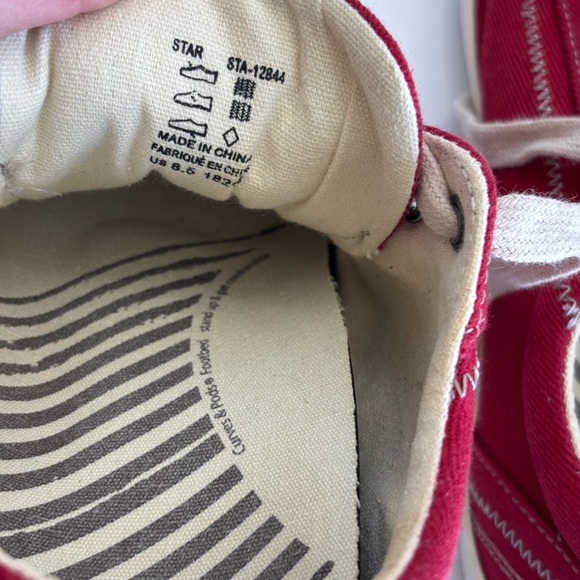 Taos Star Sneakers STA-12844 Womens 8.5 Red Canvas Lace Up Low Top Comfort Shoes - Picture 13 of 16